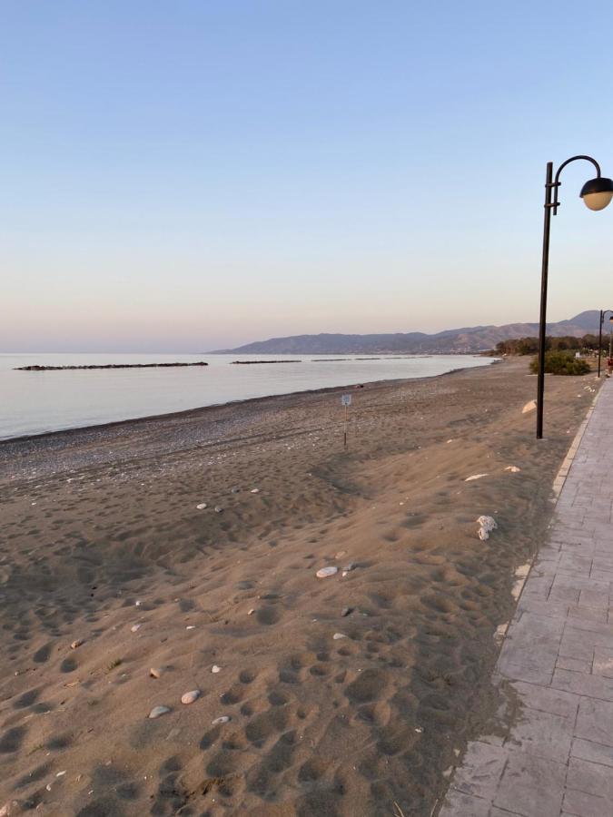 42 Beach Coast Apartment 폴리스 외부 사진