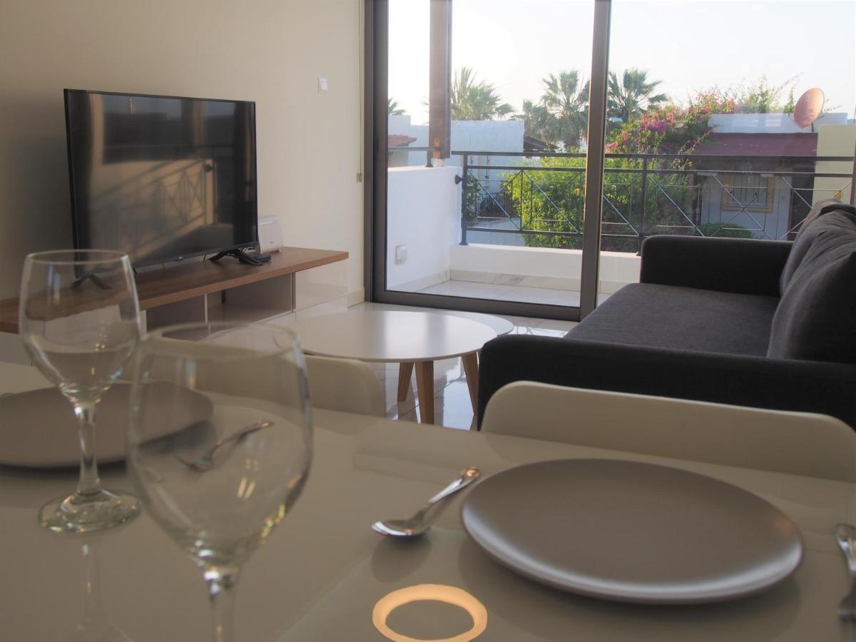 42 Beach Coast Apartment 폴리스 외부 사진